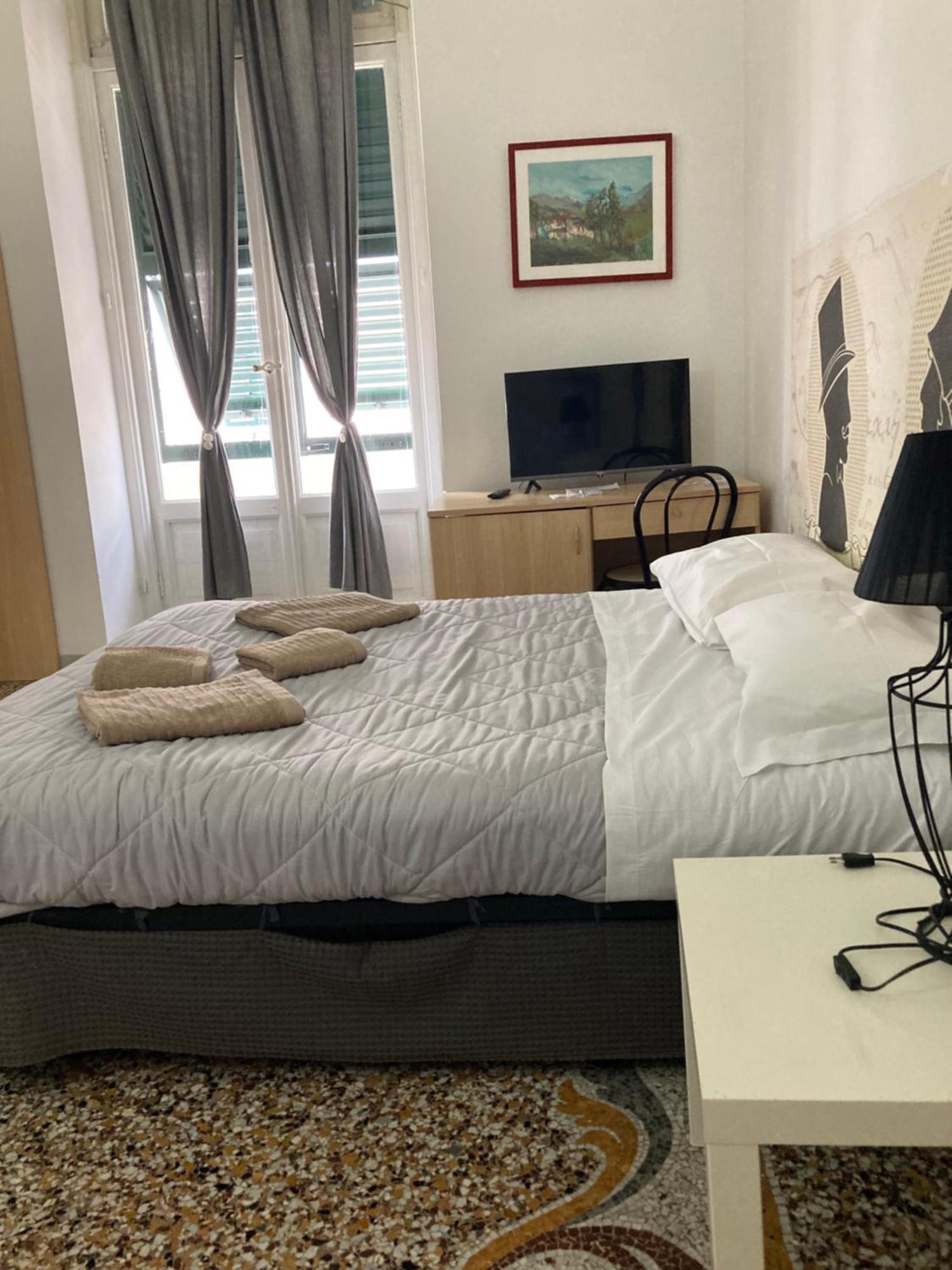 Guest House Roma Genoa Exterior photo
